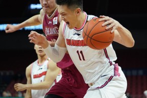 jiuyou-集结日NBA季后赛传出新动向；浙江稠州更衣室发声；管理层表态：气氛紧张；球探报告显示潜力的简单介绍