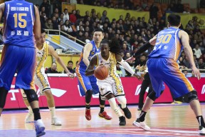 jiuyou-丹佛掘金发布备战花絮，今夜回应争议，欧冠任务艰巨，球队文化再被提及的简单介绍